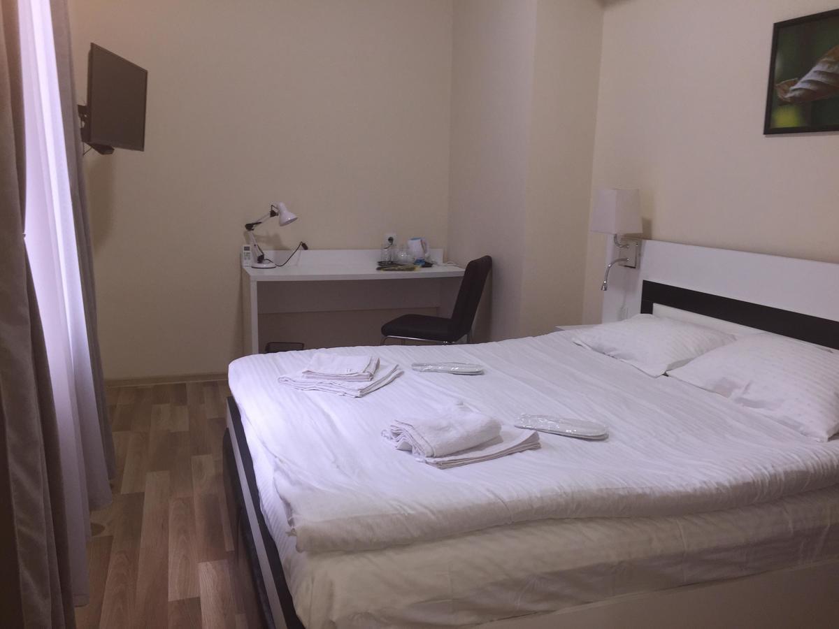 Hotel Nice Тбілісі Екстер'єр фото